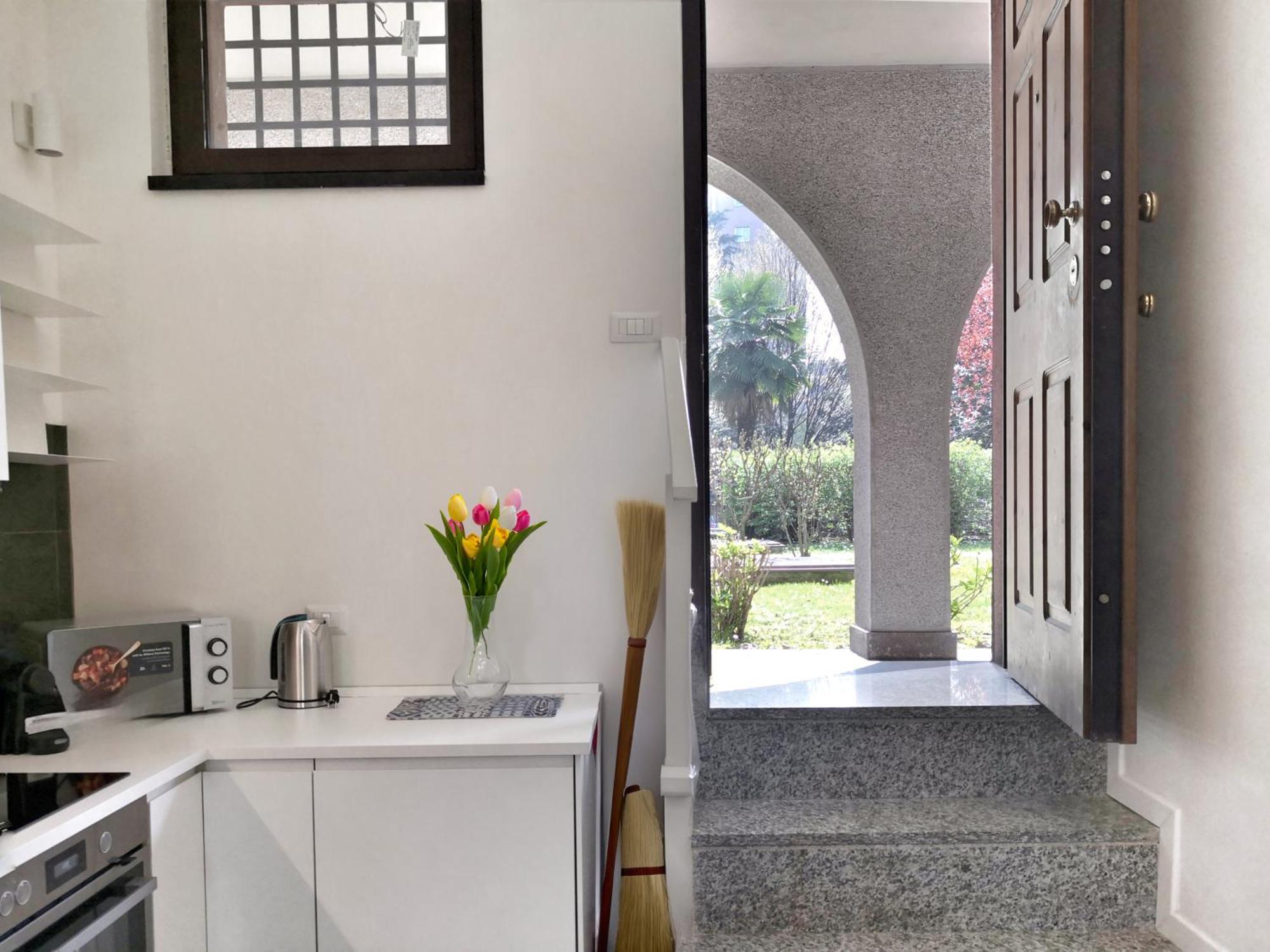 Ihost Apartment - Adriatico 6 Milano Eksteriør billede